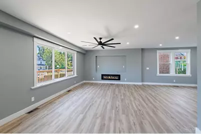 3947 Warwick Avenue, Cincinnati, OH 45229 - Photo 13