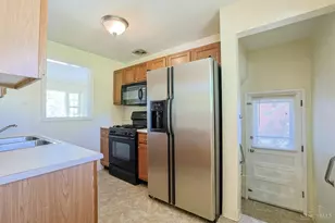 4290 Selby Ct, Cheviot, OH 45211 - Photo 11