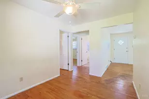4290 Selby Ct, Cheviot, OH 45211 - Photo 9