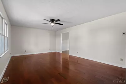 408 Limerick Drive, Lynchburg, OH 45142 - Photo 5