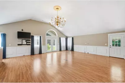637 W Fosters Maineville Road, Hamilton Township, OH 45039 - Photo 19