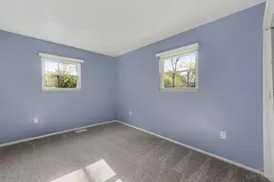 306 Wakefield St, Loveland, OH 45140 - Photo 9