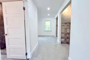 2216 Burnet, Cincinnati, OH 45219 - Photo 21
