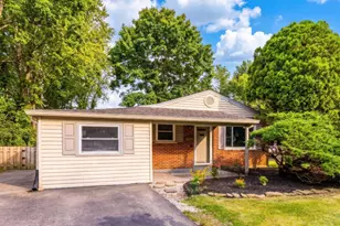 19 Miamiview Dr, Loveland, OH 45140 - Photo 1
