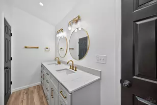 5696 Heron Dr, West Chester, OH 45069 - Photo 31