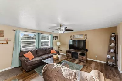 10009 Glenknoll Court, Colerain Township, OH 45251 - Photo 5