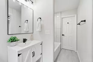1707 Highland Ave, Cincinnati, OH 45202 - Photo 15
