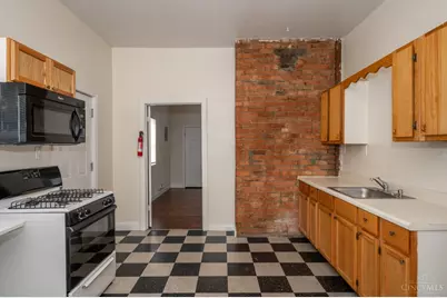 234 Donahue Street, Cincinnati, OH 45219 - Photo 5