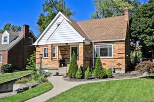 4334 St Martins Pl, Cheviot, OH 45211 - Photo 3