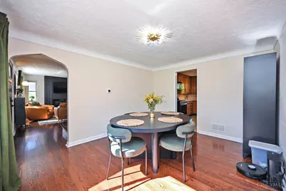 4334 Saint Martins Place, Cheviot, OH 45211 - Photo 15