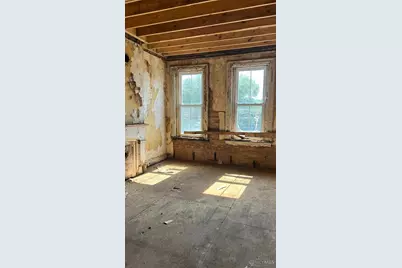 2137 Colerain Avenue, Cincinnati, OH 45214 - Photo 3