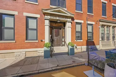 14 W Fourteenth Street #201, Cincinnati, OH 45202 - Photo 1