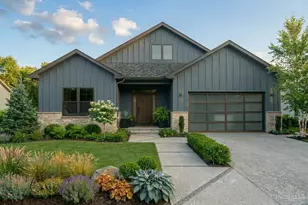 10126 Forest Ave, Woodlawn, OH 45215 - Photo 1