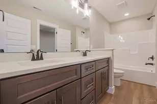 6802 Cork Dr, West Chester, OH 45069 - Photo 51