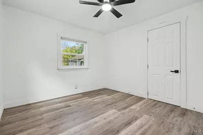 230 E Osborne Street, Bethel, OH 45106 - Photo 7