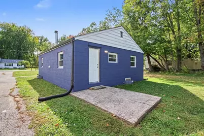 230 E Osborne Street, Bethel, OH 45106 - Photo 9