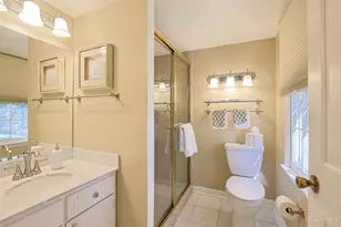 1077 Hawkstone Dr, Cincinnati, OH 45230 - Photo 21