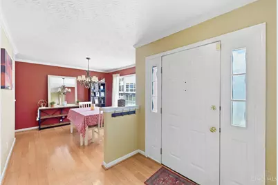 806 Hamlin Drive, Hamilton Township, OH 45039 - Photo 3