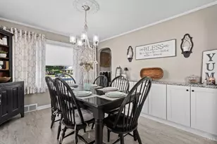 1021 Jackson St, Middletown, OH 45042 - Photo 9