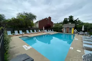 9112 Dominion Cir, Cincinnati, OH 45249 - Photo 15