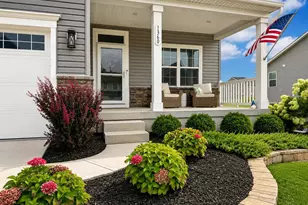 1360 Autumn Ridge Dr, Lebanon, OH 45036 - Photo 3