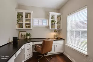 6770 Liberty Cir, Liberty Township, OH 45069 - Photo 5