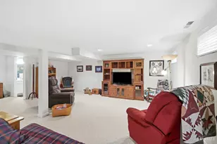9324 Hickory Hill Ct, Loveland, OH 45140 - Photo 29
