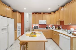 9324 Hickory Hill Ct, Loveland, OH 45140 - Photo 7