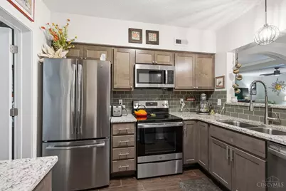 100 Gateway Drive #H, Milford, OH 45150 - Photo 11