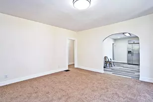 3209 Pleasant Ave, Hamilton, OH 45015 - Photo 13