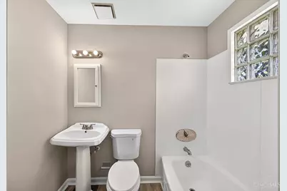 412 Hartford Drive, Hamilton, OH 45013 - Photo 19