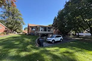 7123 Greenfringe Ln, Springfield Township, OH 45224 - Photo 9