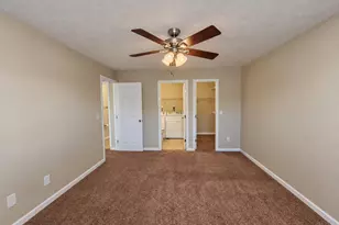 7226 Creekview Dr, Colerain Township, OH 45247 - Photo 7