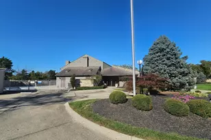 7226 Creekview Dr, Colerain Township, OH 45247 - Photo 17