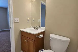 7226 Creekview Dr, Colerain Township, OH 45247 - Photo 11