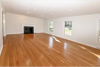 8740 Sturbridge Drive, Sycamore Township, OH 45236 - Photo 7
