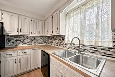 1245 Susan Drive, Hamilton, OH 45013 - Photo 17