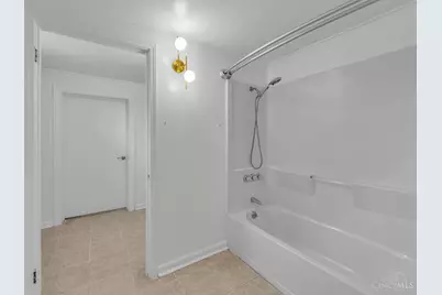 5900 Donjoy Drive, Blue Ash, OH 45242 - Photo 29