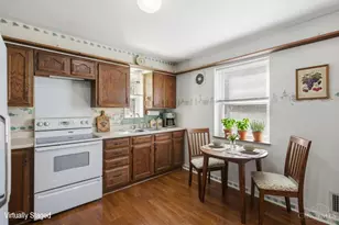1971 N Lynndale Ave, Cincinnati, OH 45231 - Photo 9
