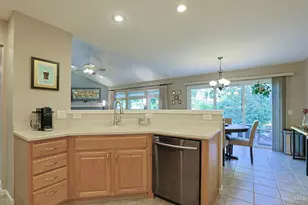 1222 Colonel Clopp Ct, Loveland, OH 45140 - Photo 15