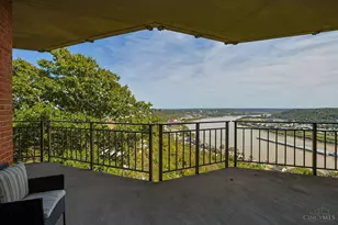2412 Ingleside Ave, Cincinnati, OH 45206 - Photo 41