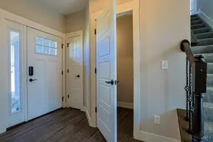 306 Brampton Pl, Trenton, OH 45067 - Photo 5