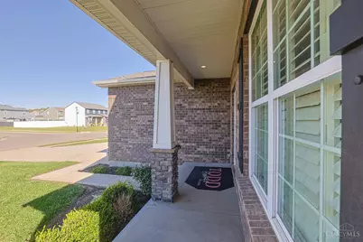 306 Brampton Place, Trenton, OH 45067 - Photo 3