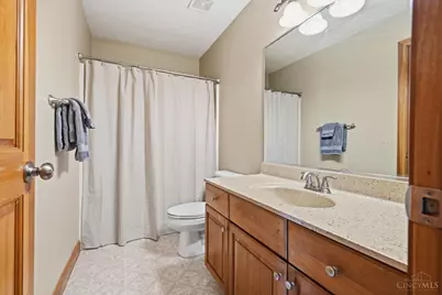 7457 West Chester Road, West Chester, OH 45069 - Photo 33