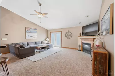 7457 West Chester Road, West Chester, OH 45069 - Photo 7