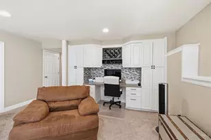 7457 West Chester Rd, West Chester, OH 45069 - Photo 41