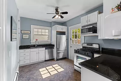 3759 Ault Park Avenue, Cincinnati, OH 45208 - Photo 13