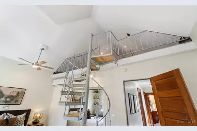 3357 Woodford Road, Cincinnati, OH 45213 - Photo 35