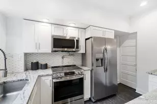 3357 Woodford Rd, Cincinnati, OH 45213 - Photo 23