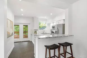 3357 Woodford Rd, Cincinnati, OH 45213 - Photo 17